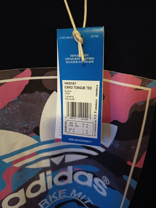 Adidas Originals camo tongue tee. Размер  М