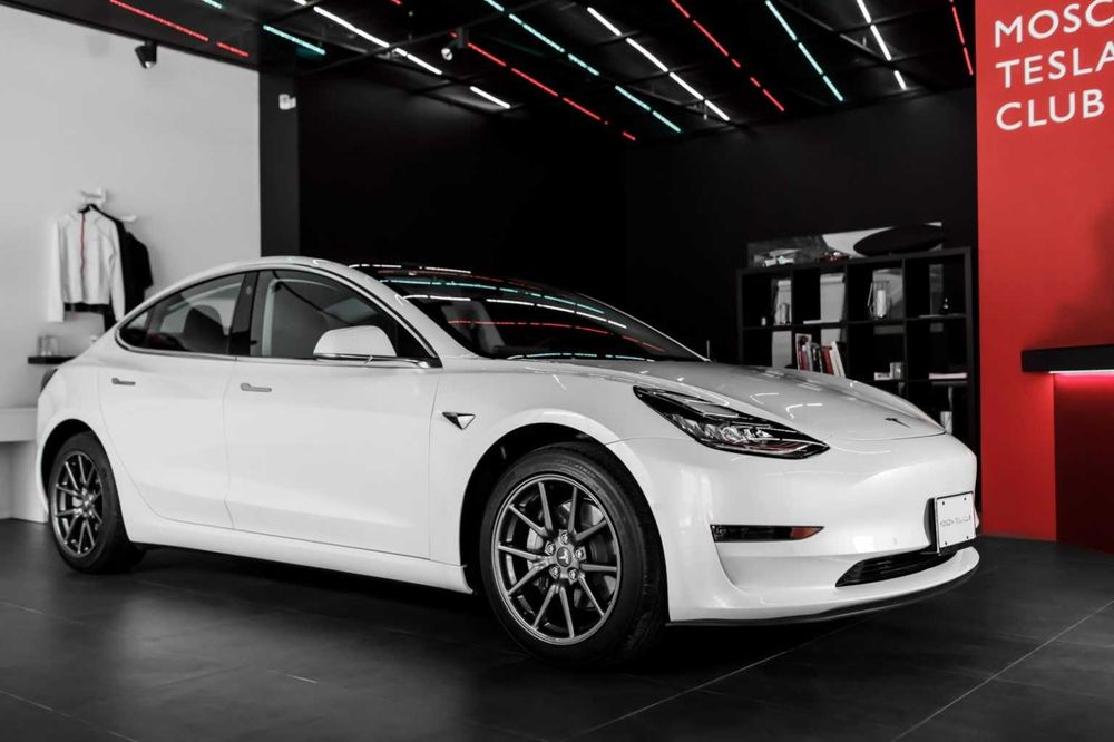 Диски от Тесла модел 3,  4 шт