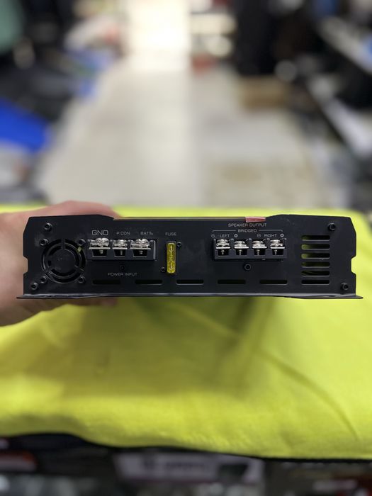 500w li KENWOOD usilitel sotiladi