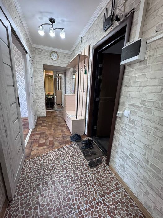 Продаётся 2-комнатная квартира