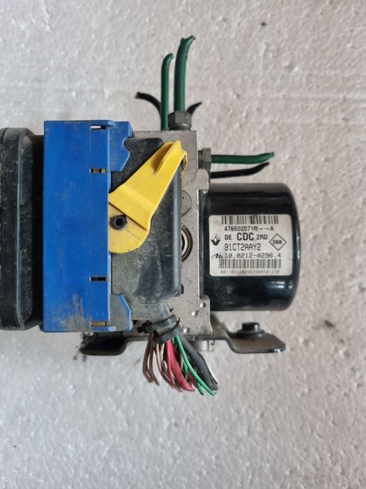 Pompă, modul ABS, centralină Renault Laguna 3