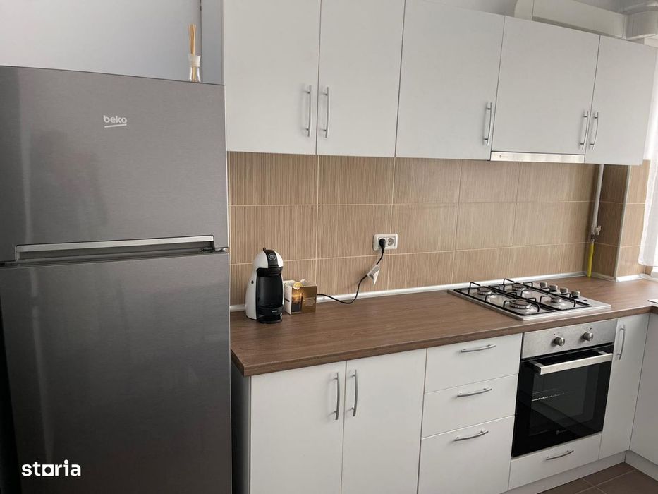 Inchiriez apartament decomandat 2 camere, Subcetate Residence