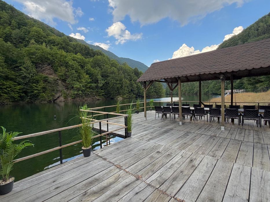 Inchiriez cabana vila cu ponton la lacul Tarnita cluj