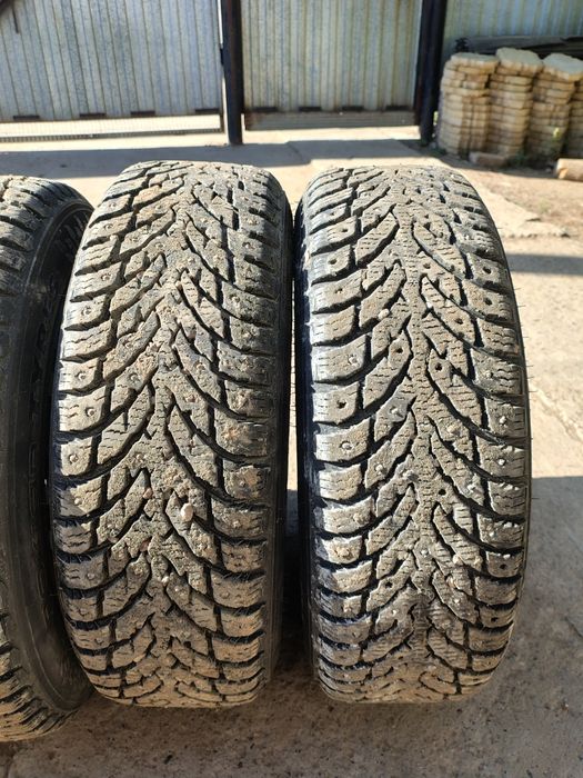 Продам зимнюю резину с дисками