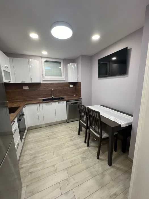 Продава се Двустаен апартамент в София, Люлин 10 - 60 кв.м за 2009 €/кв.м - Снимка #2