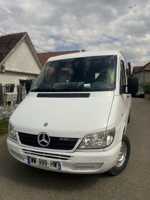 De vanzare mercedes sprinter 208