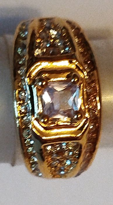 Кольца позолота. Новые.