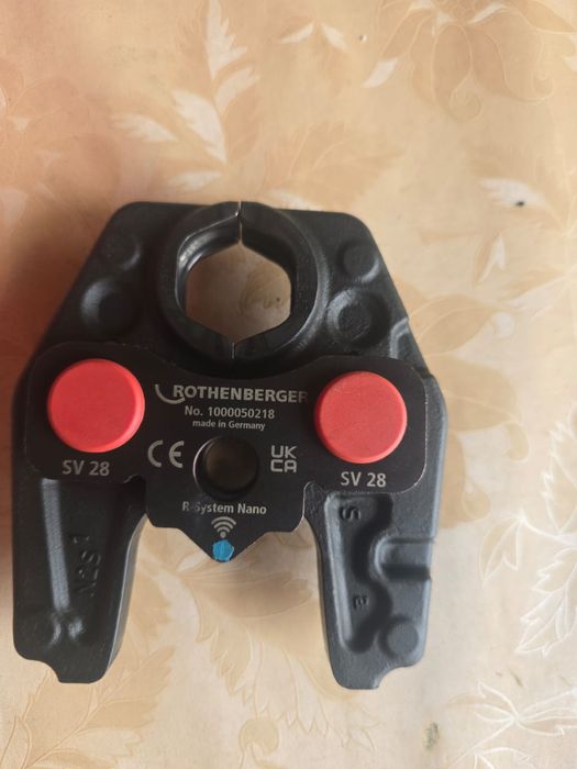 Masina Sertizat Romax Compact ROTHENBERG cu 7 capuri incluse