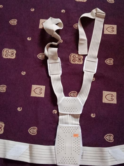 Корсет для спины .