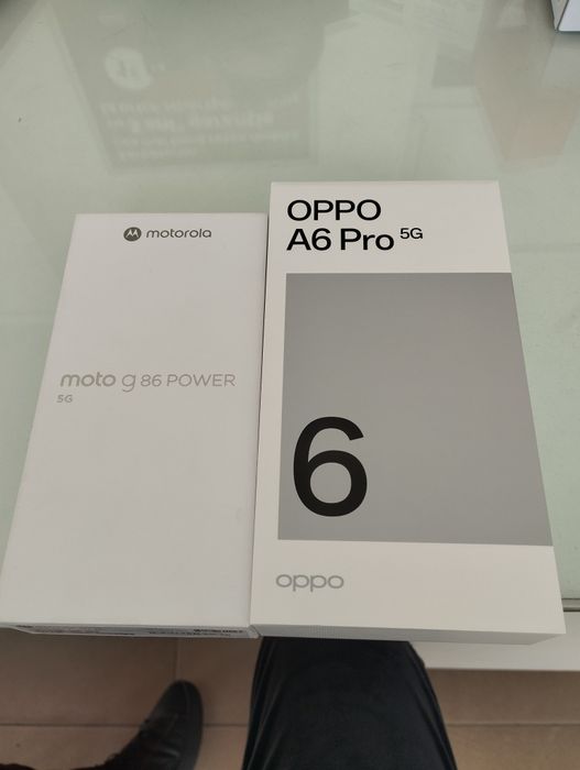 De vânzare  Moto G86 Power  5g și Oppo A6 Pro 5g