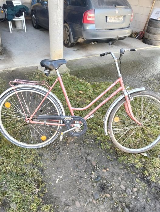 Vând bicicleta dama