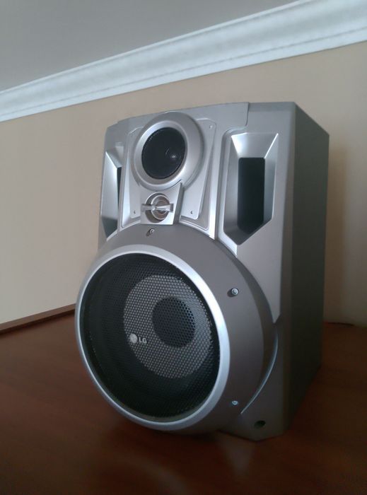 Продам музыкальный центр