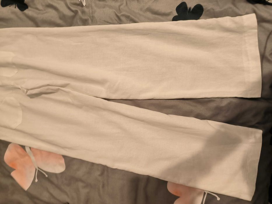 Pantaloni de vara pentru sezonul cald