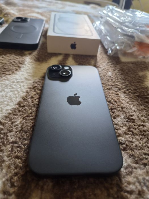 iPhone 15 128 черен