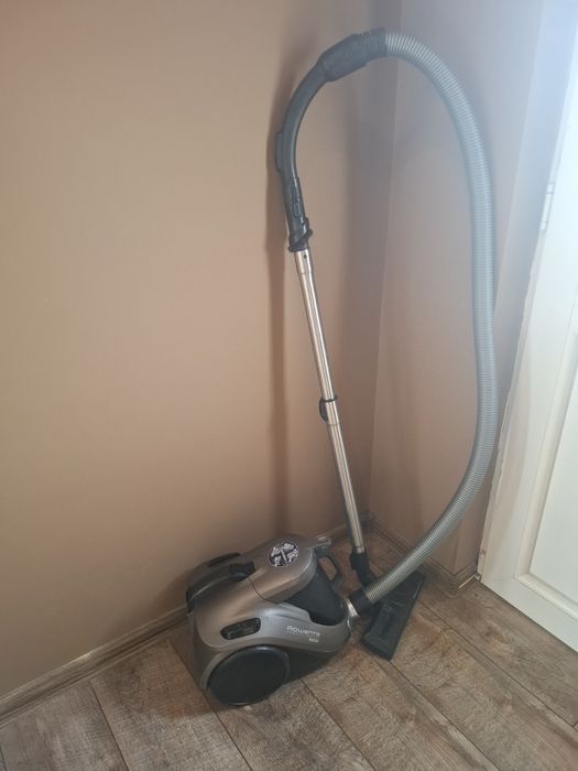 Прахосмукачка Rowenta RO3786EA Compact Power