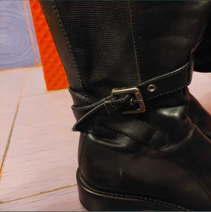 Cizme lungi glami Vibram piele 36 second hand