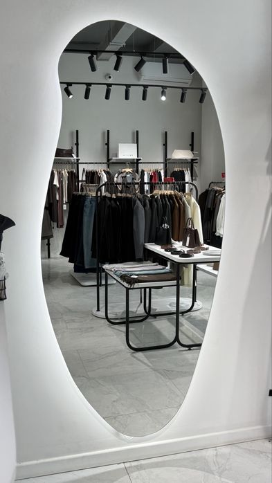 Зеркала для офисов, магазинов