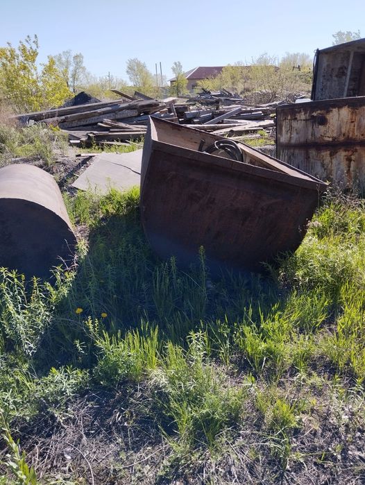 Ёмкости, вагонетки, трубы