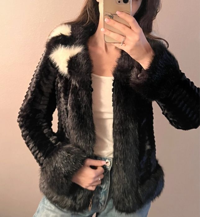Blana scurta neagra