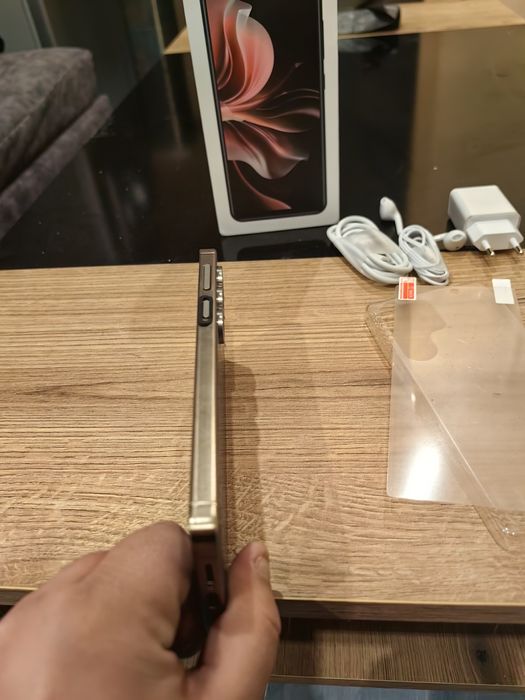 Телефон с 25 ултра