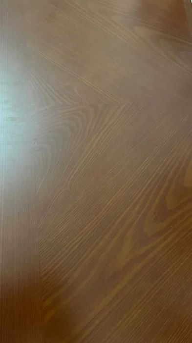 Продам массивный стол