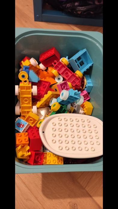 Lego duplo,4 kg, aprox 10 seturi, placa verde, Spiderman, Mickey mouse