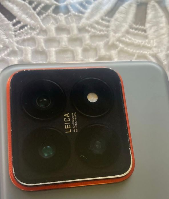 Срочно обменяю  Xiaomi 14 pro ti