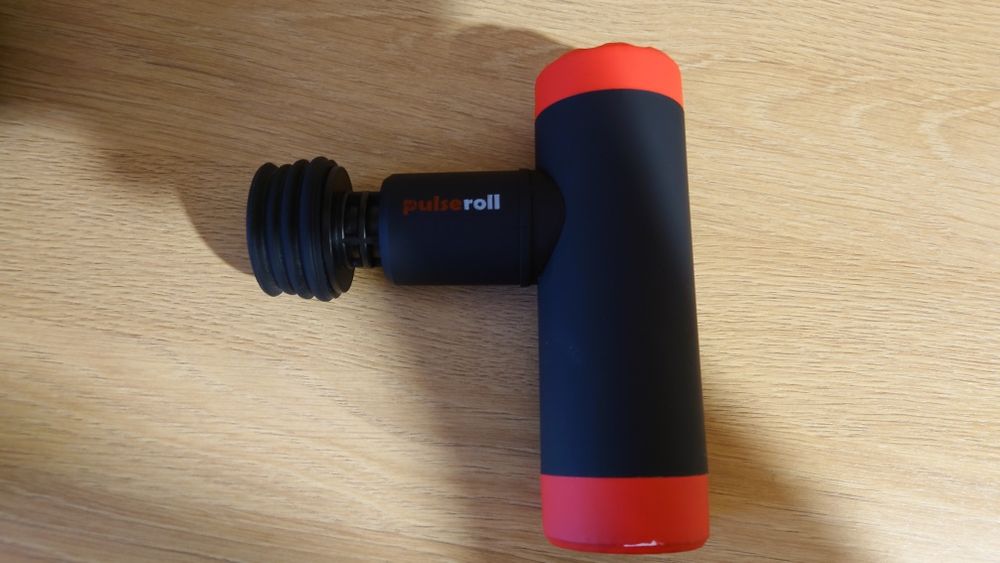 Pistol de masaj Pulseroll. Full box.
LITE Mini Massage Gun - Black.