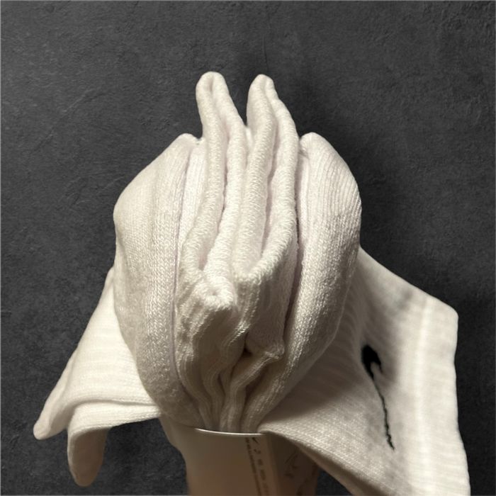 Șosete Nike Everyday Dri-Fit (3 perechi) – mărimea 42-46