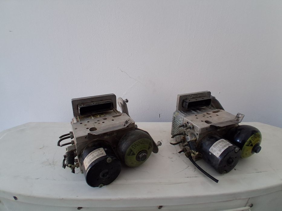 De vanzare Pompa  /Modul  de franare SBC  Mercedes  E  clas  ,BOSCH O