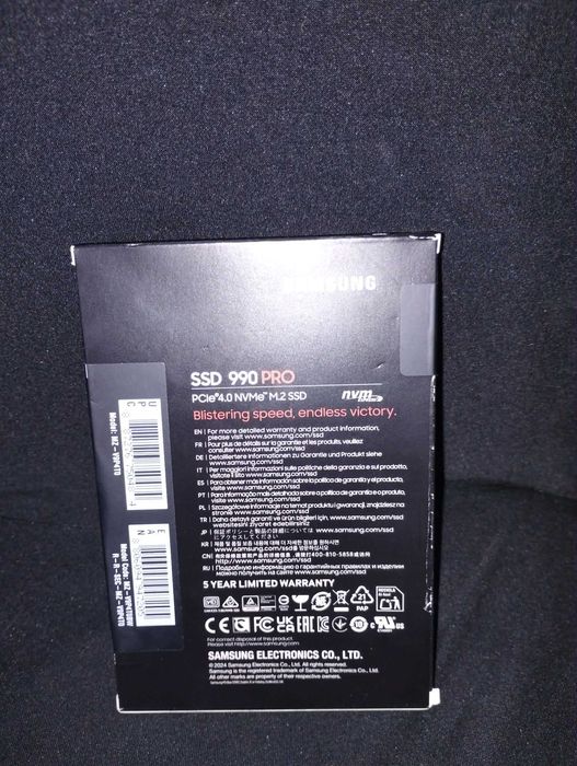SSD Samsung 990 PRO 4TB, PCIe Gen 4.0 x4, NVMe, M.2. Nou/Sigilat