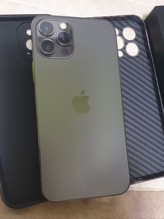 Vand iPhone 12 Pro Graphite 128GB ca nou