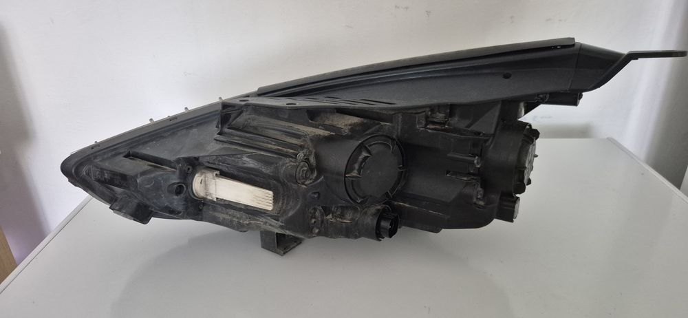 Faruri Hyundai i30 PDe