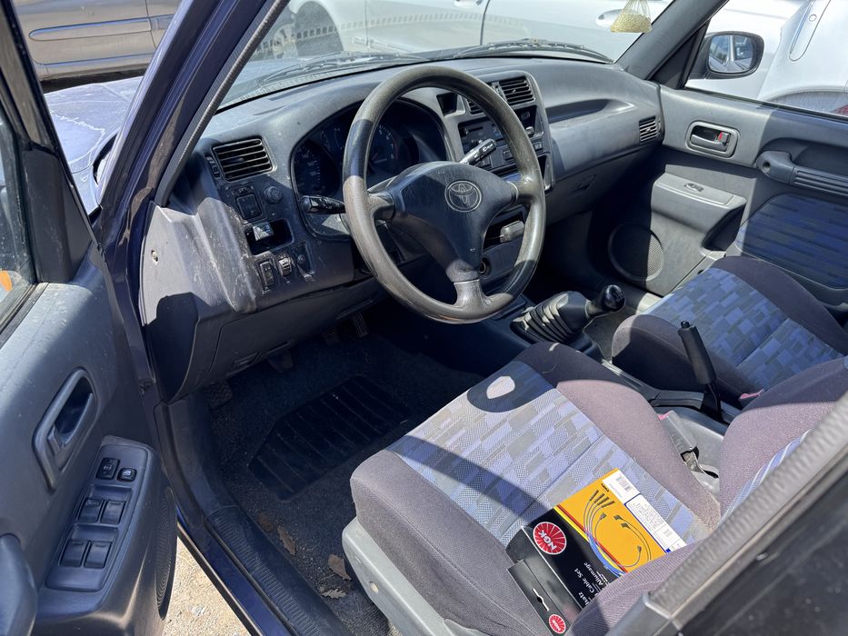 Toyota Rav4 2.0i 130кс 1996г На Части