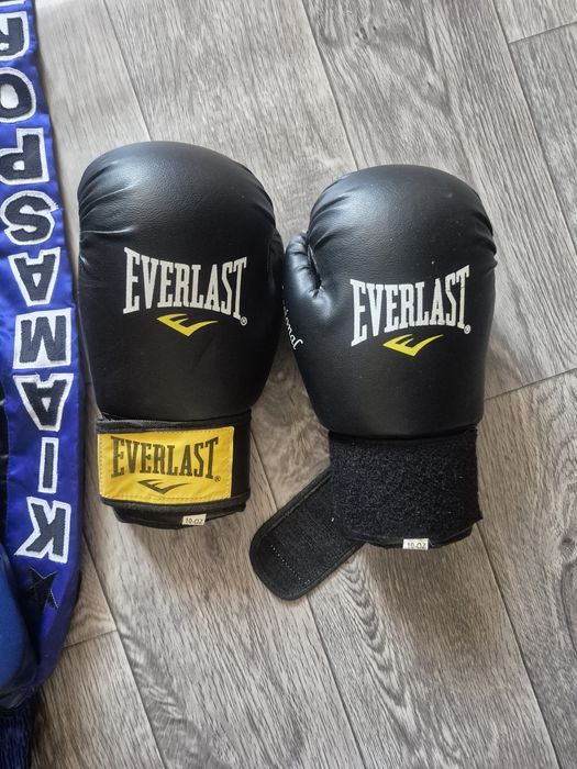 Форма для кикбоксинга