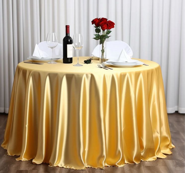 Fata(fete)de masa rotunda/Sali de Evenimente