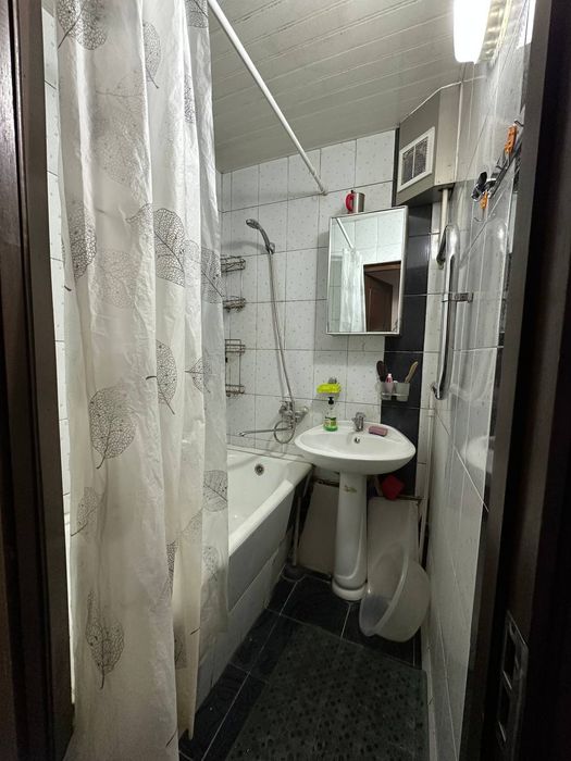 СВОЯ. Сдаётся 4х комнатная квартира в Новза метро. 4/4/5