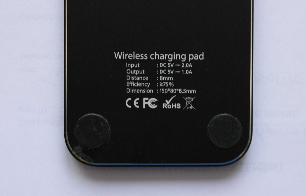 Безжично зарядно устройство / Wireless charging pad
