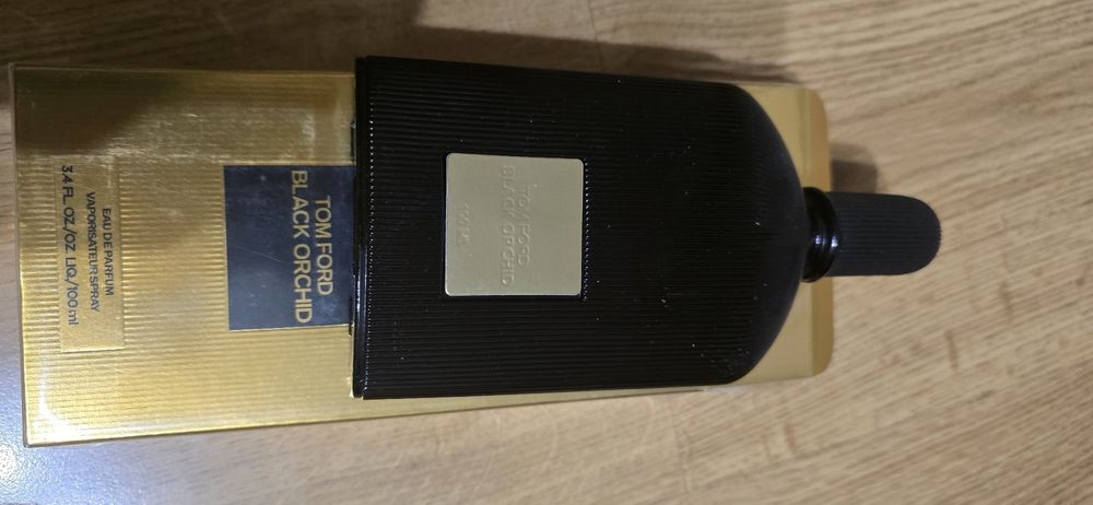 Продавам Мъжки Парфюми.