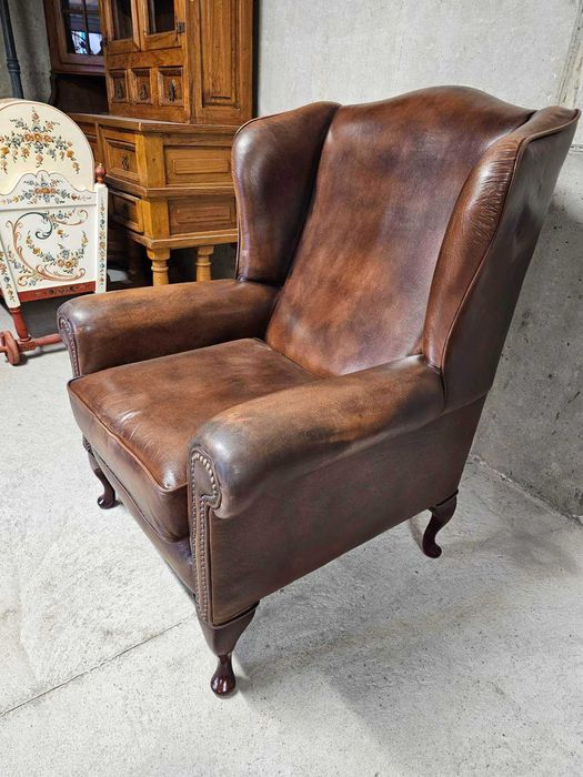 Кресло в стил Честърфийлд (естествена кожа)