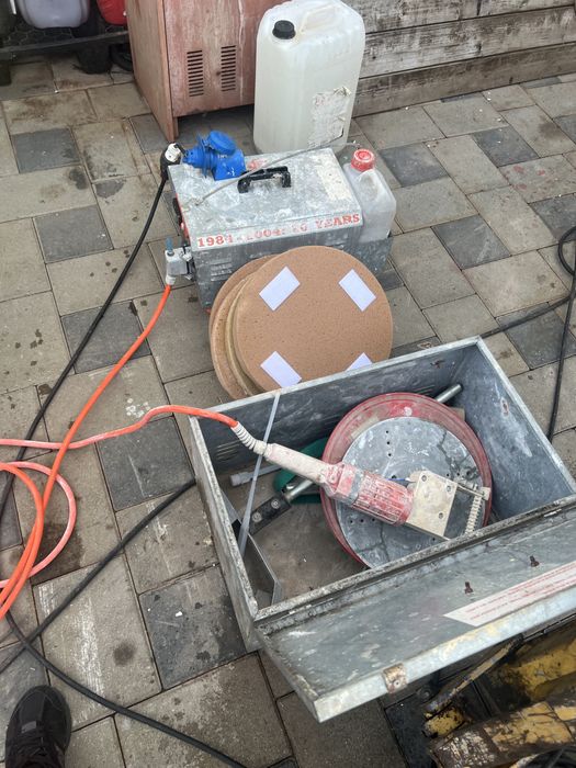 Drișca electrică  Revelin Super 48V cu alimentare de apă