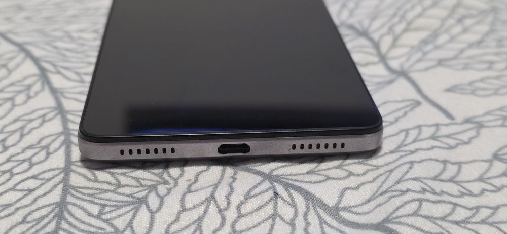 Telefon Honor 7 (model PLK-L01)