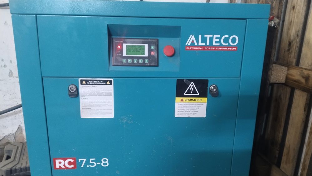 Продам аквабластинг винтовой компрессор.