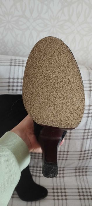 Сапоги зимние на каблуке