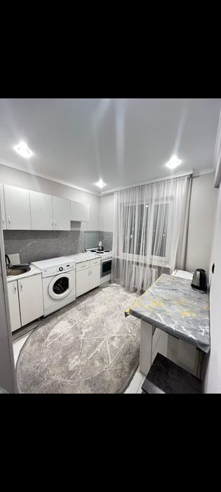 Сдаётся 1ком  кв посуточно в ЦЕНТРЕ