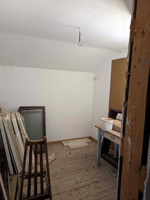 Proprietar - Vând casă cu 4873 m² teren intravilan