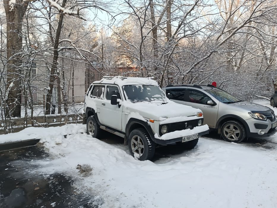 Продам ниву белую тюнинг