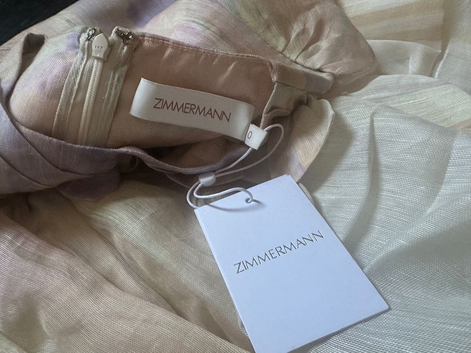 Rochie în și mătase, nouă, superbă, masura 0 ( măsura Zimmermann)