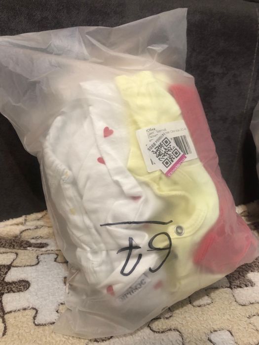 Пакет одежды на девочку 3-12-18 месяцев