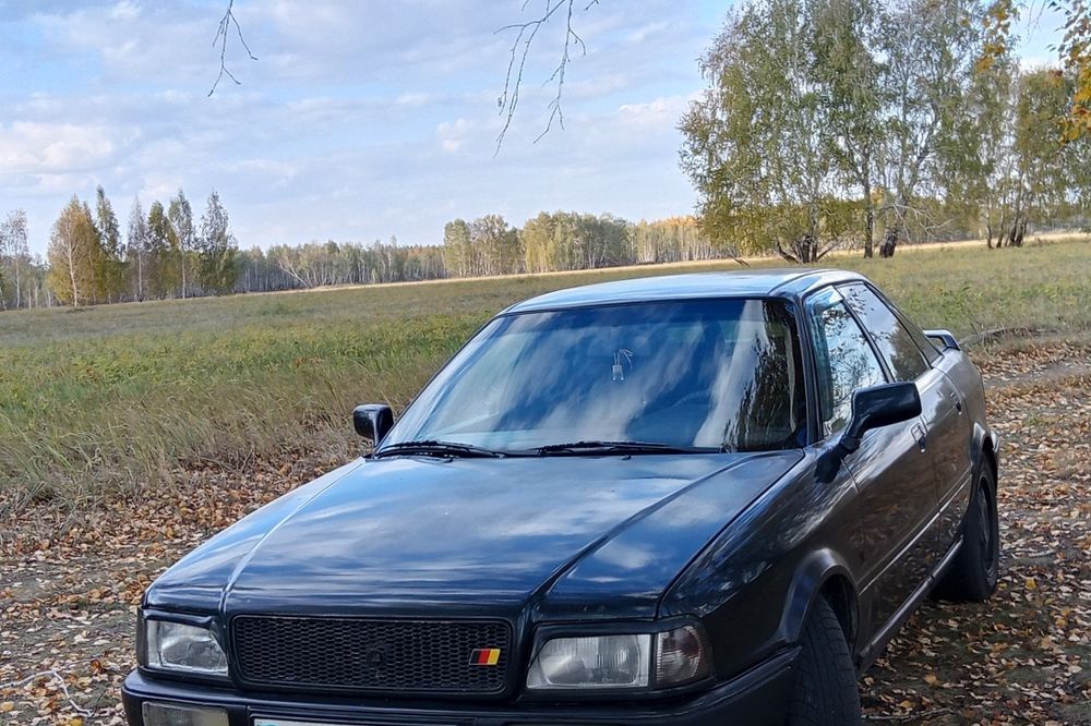 Продам Ауди б4 моно